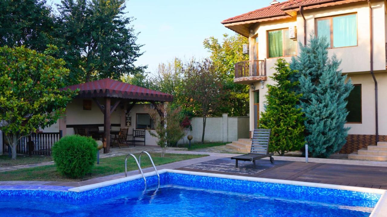 Вила Силва - Villa Silva Болгарево Экстерьер фото